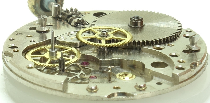 side view of the gear train Judex 127B: side view of the gear train