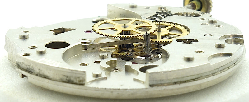 side view of the gear train PUW 1661S: side view of the gear train