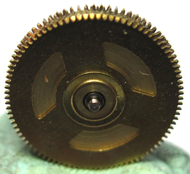 mainspring barrel with attached driving wheel Q&Q 2604: mainspring barrel with attached driving wheel