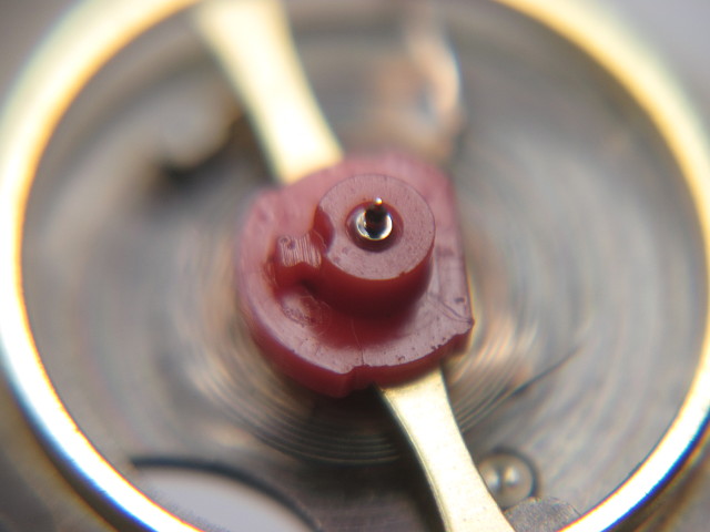 balance with plastic finger Q&Q 2604: balance with plastic finger