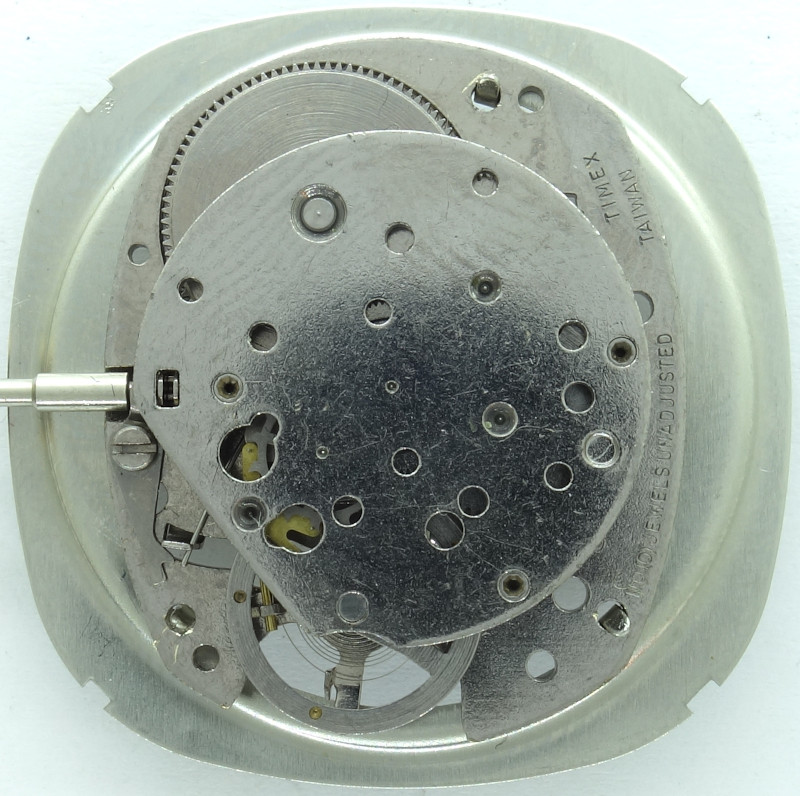 movement with holder Timex M116: movement with holder