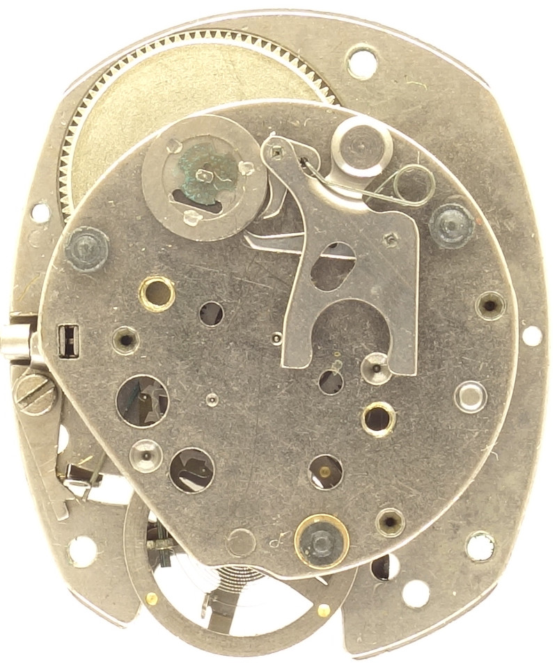 movement without calendar and automatic Timex M32: movement without calendar and automatic